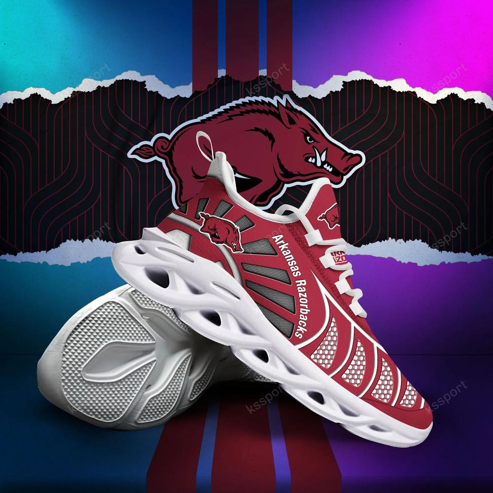 Arkansas Razorbacks Max Soul Clunky, Black And White Running Shoes