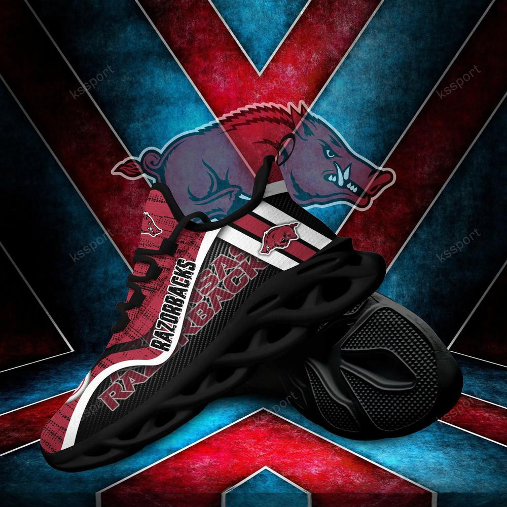 Arkansas Razorbacks Personalized Max Soul Shoes 2022