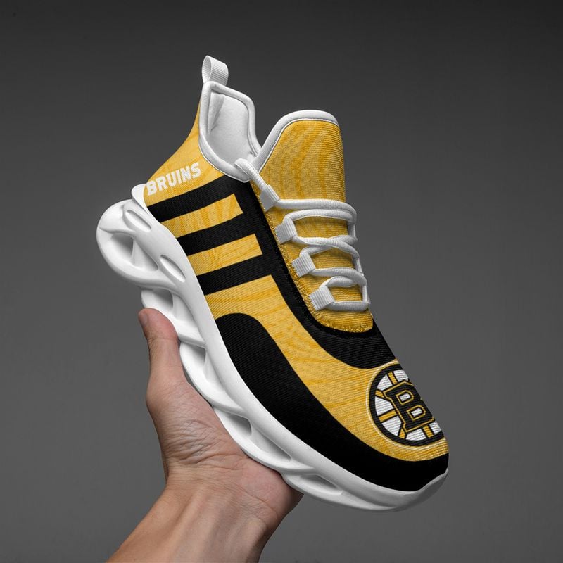 Boston Bruins Leaf and Stripe Pattern Men's and Women's Max Soul Shoes NLA61264