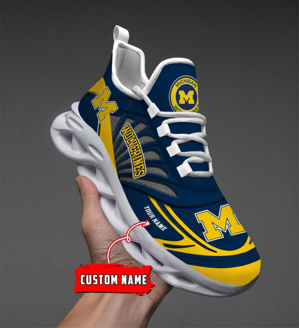 Custom Name 29 Michigan Wolverines PERSONALIZED MAX SOUL SHOES DS001