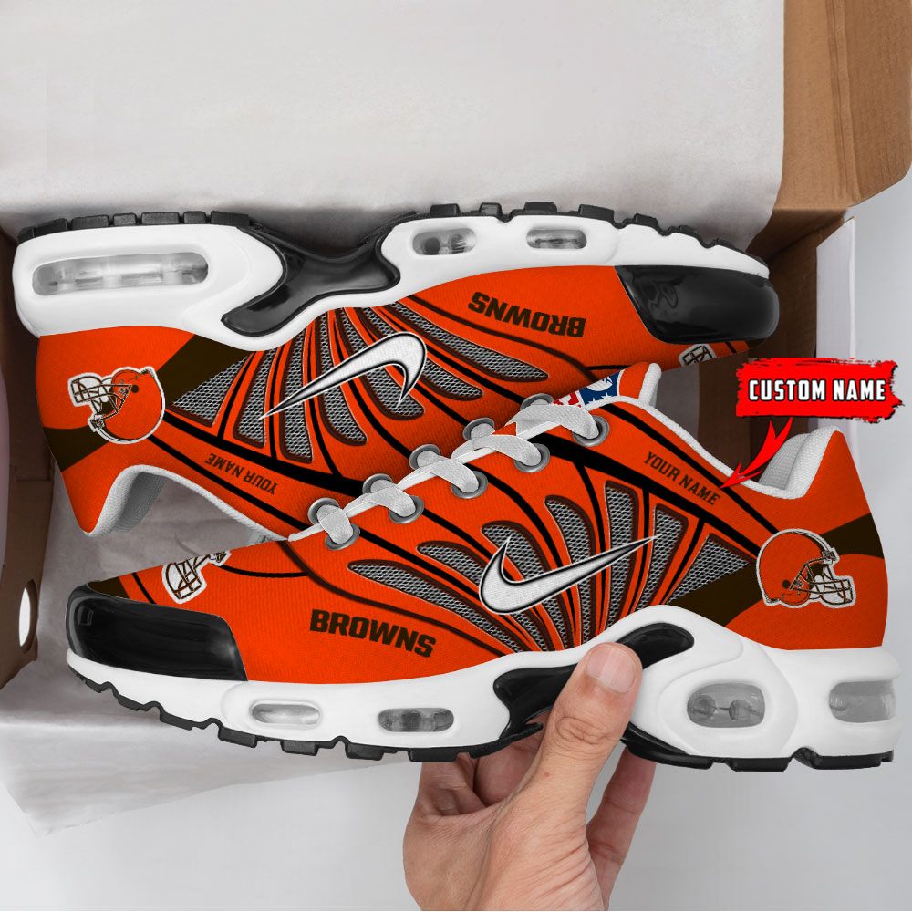 Customize Your Name with Cleveland Browns Ver 39 Sport Shoes