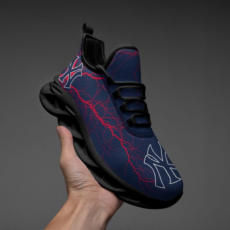 New York Yankees Lightning Pattern Max Soul Shoes NEW020551