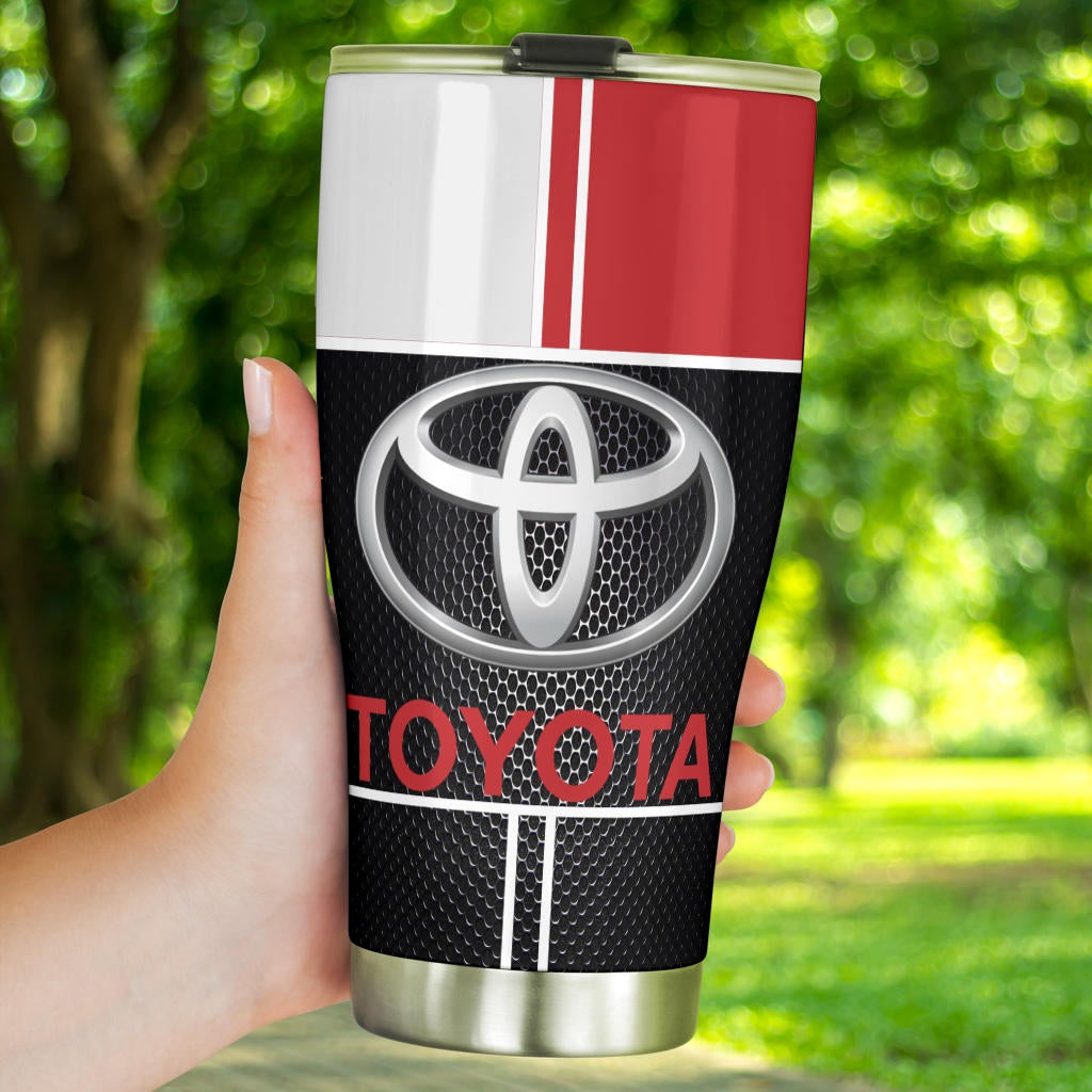 Toyota Tumbler V4